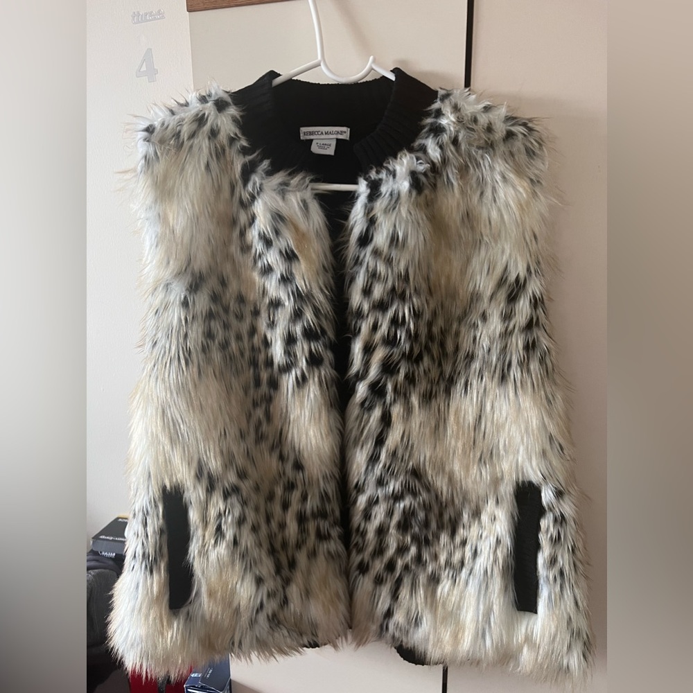 Faux fur vest